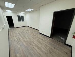 8100-8110 Remmet Ave, Canoga Park, CA for lease Interior Photo- Image 1 of 3