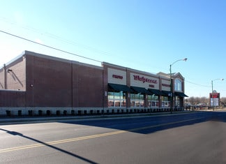 Plus de détails pour 833 W 115th St, Chicago, IL - Commerce de détail à louer