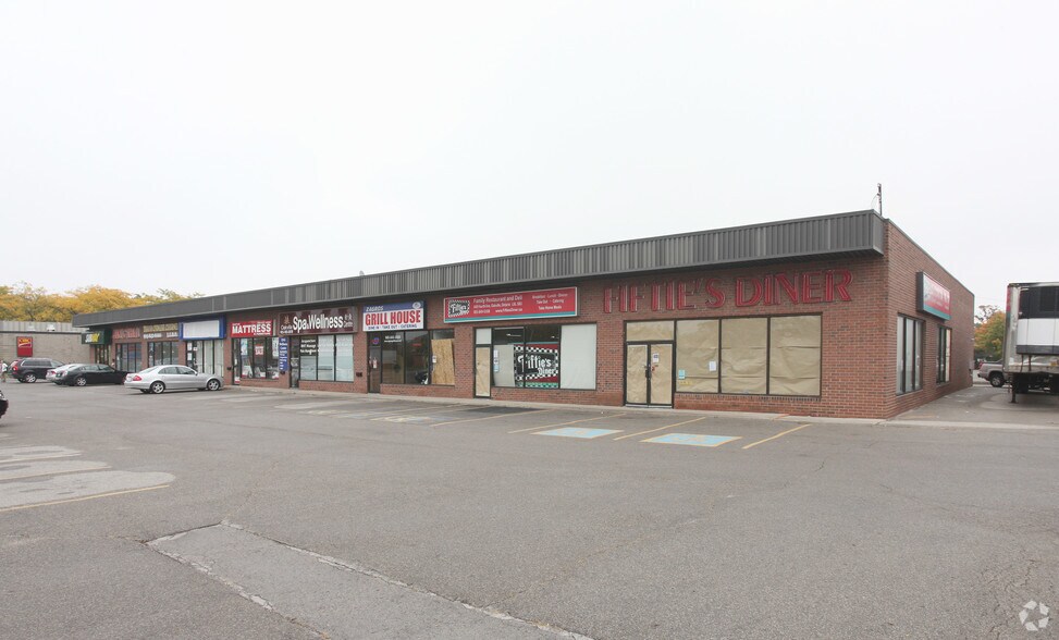 649 4th Line, Oakville, ON à vendre - Photo principale - Image 1 de 1