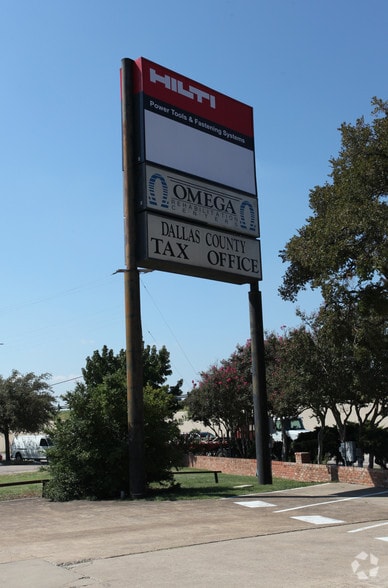 2430-2436 Valley View Ln, Farmers Branch, TX for lease - Building Photo - Image 2 of 3