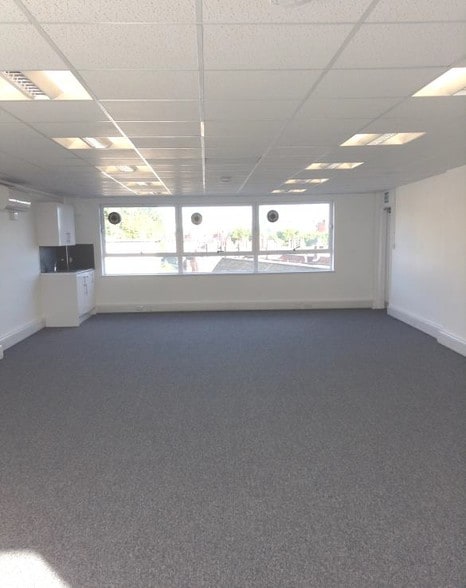 29-30 High Holborn, London for lease - Interior Photo - Image 3 of 4