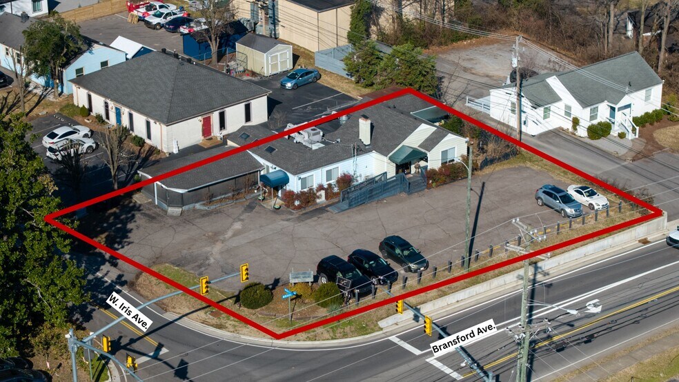 2799 Bransford Ave, Nashville, TN à vendre - Photo du bâtiment - Image 2 de 25
