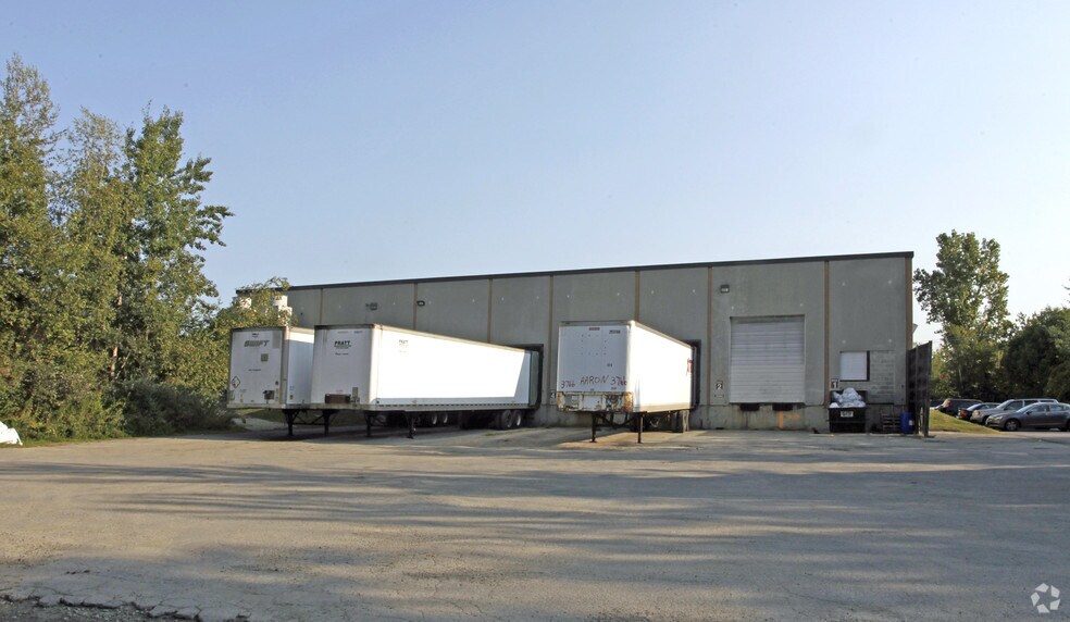 24 Jytek Dr, Leominster, MA à vendre - Photo du bâtiment - Image 2 de 2