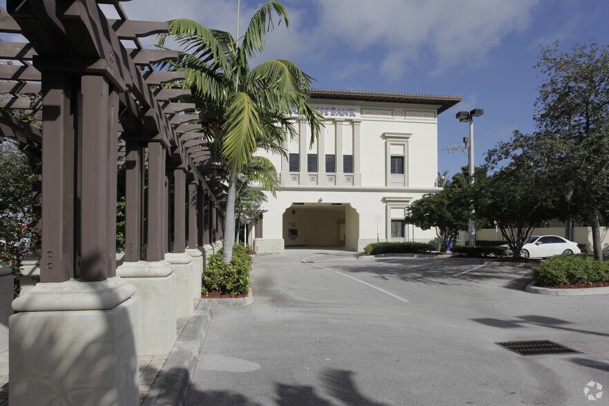 540 N Federal Hwy, Fort Lauderdale, FL à louer - Photo du bâtiment - Image 2 de 6