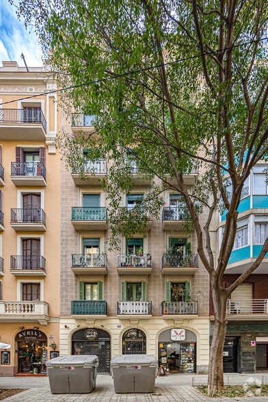 Carrer de Rocafort, 139, Barcelona, Barcelona for lease - Primary Photo - Image 1 of 1