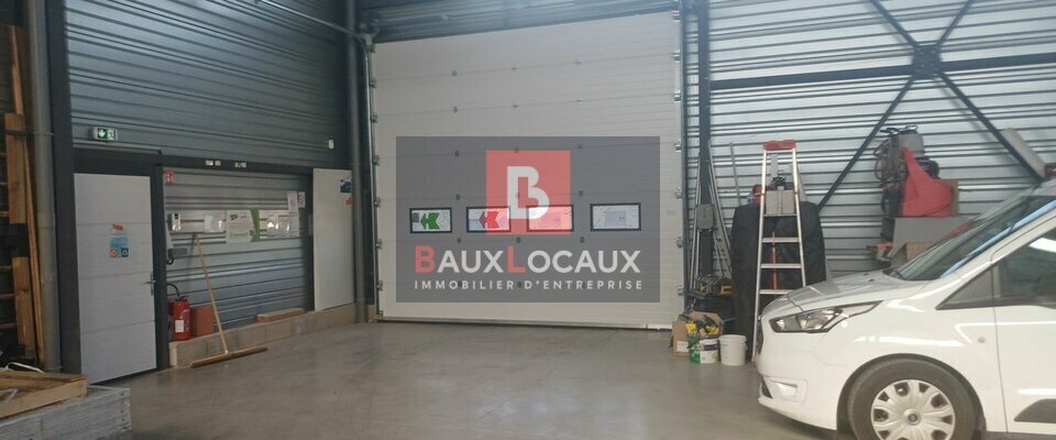 Flex in Garons for lease - Interior Photo - Image 2 of 4