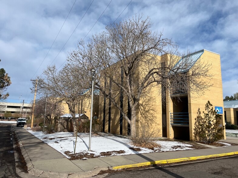UC Health Anschutz Medical Campus portfolio of 2 properties for sale on LoopNet.ca - Primary Photo - Image 1 of 2