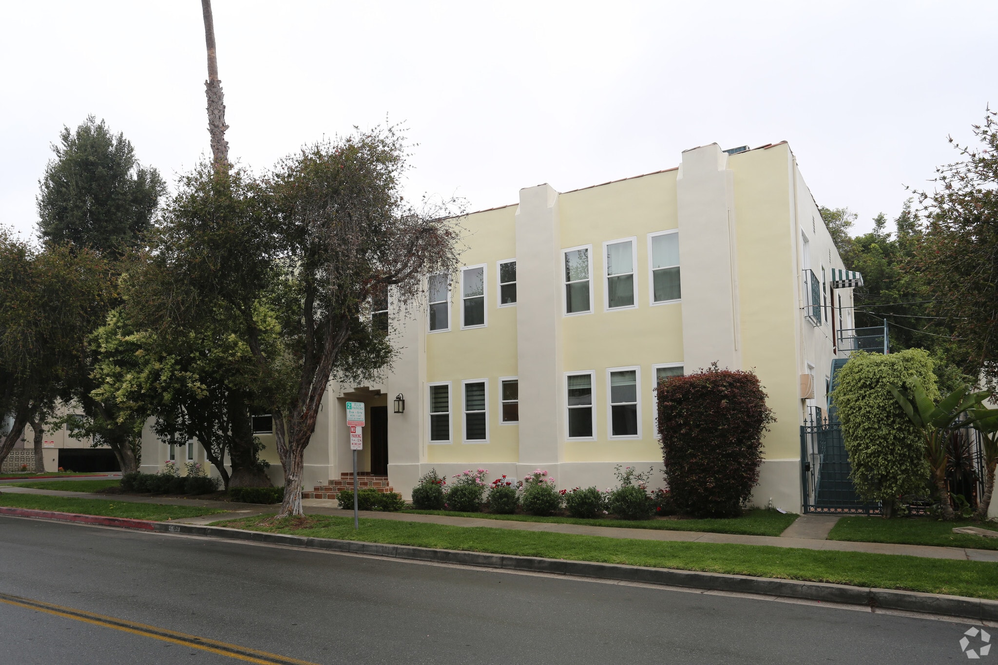 202 N La Peer Dr, Beverly Hills, CA for sale Primary Photo- Image 1 of 6
