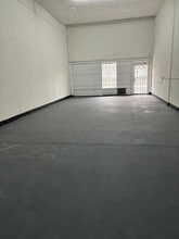 2001-2031 S Santa Fe Ave, Los Angeles, CA for lease Interior Photo- Image 1 of 3