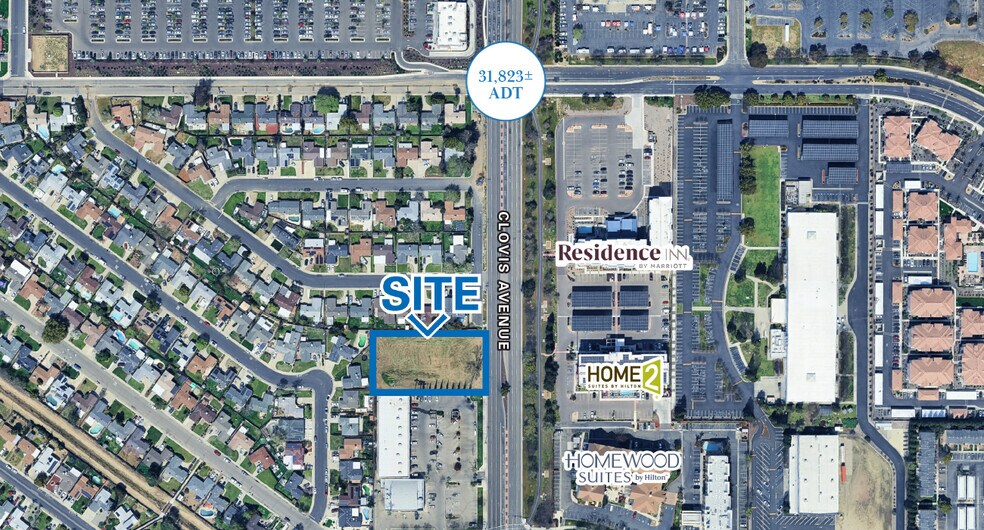 2604 N Clovis Ave, Clovis, CA à louer - Photo du bâtiment - Image 1 de 2