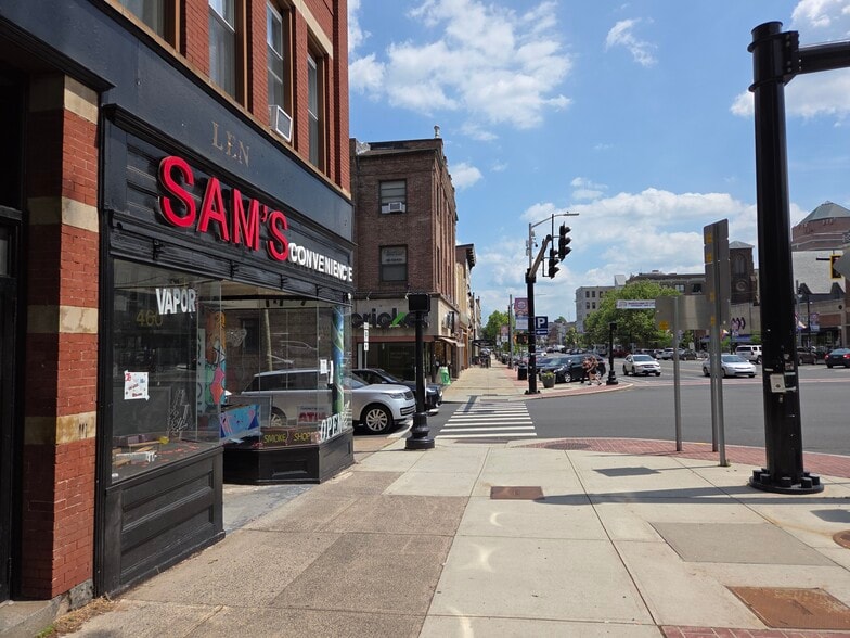 460-470 Main St, Middletown, CT for lease - Building Photo - Image 3 of 7