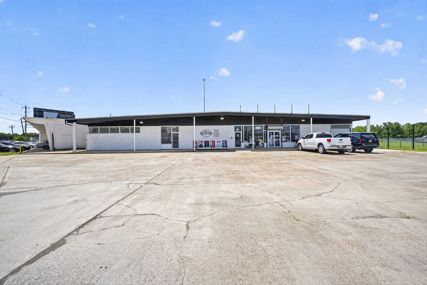 4652 Holmes Rd, Houston, TX for lease - Building Photo - Image 3 of 11
