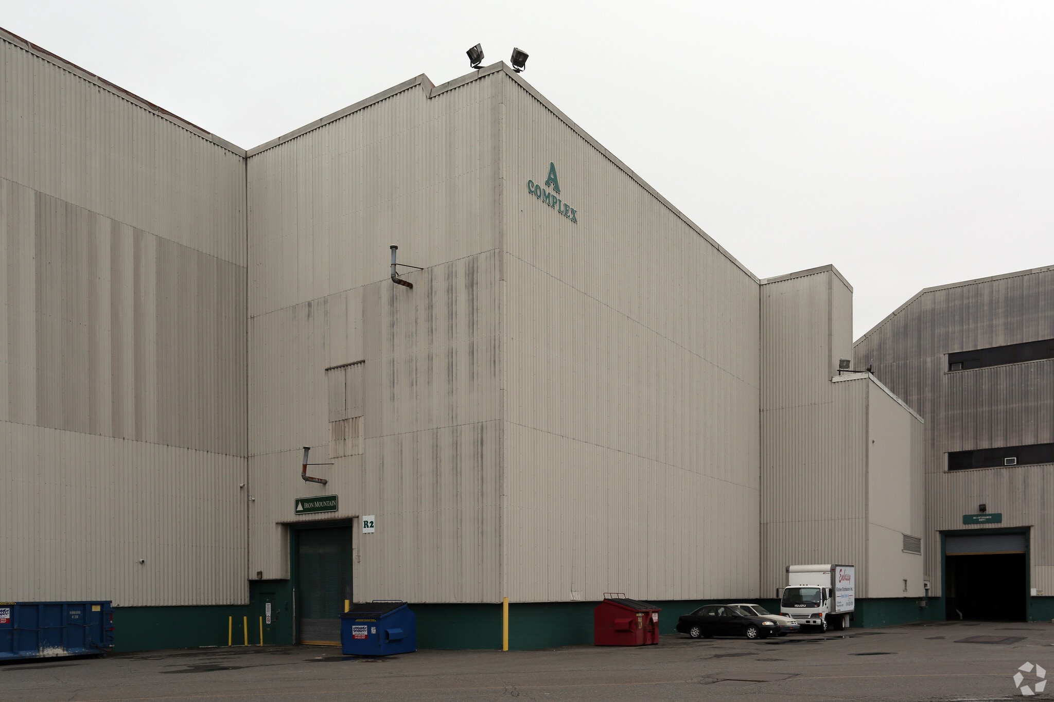 10 Industrial Hwy, Philadelphia, PA for lease Primary Photo- Image 1 of 3