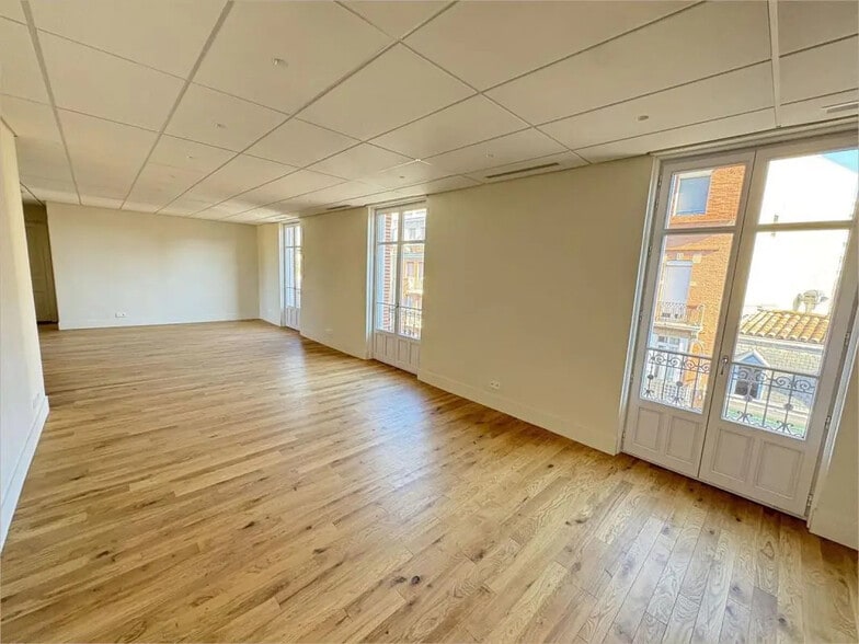 12 Rue Gabriel Péri, Toulouse à louer - Photo intérieure - Image 3 de 24