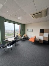9 James St S, Belfast for lease Interior Photo- Image 2 of 5