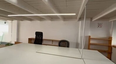 Bureau dans Barcelone, Barcelona à louer - Vidéo sur l’inscription commerciale 