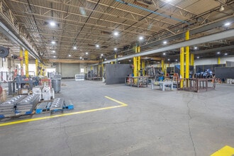 4700 S Edgewood Ter, Fort Worth, TX for lease Building Photo- Image 1 of 6