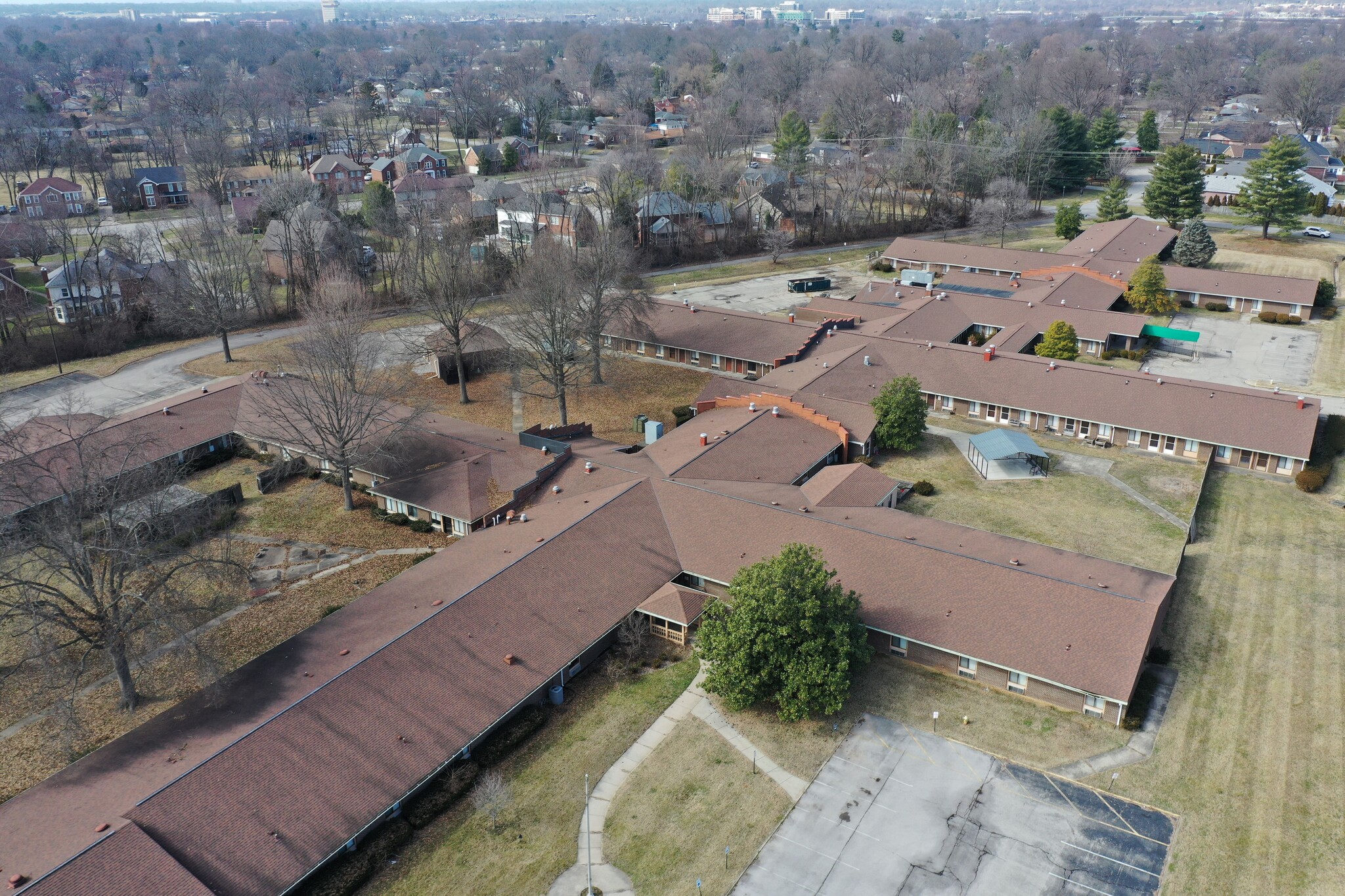 4604 Lowe Rd, Louisville, KY for sale Building Photo- Image 1 of 15