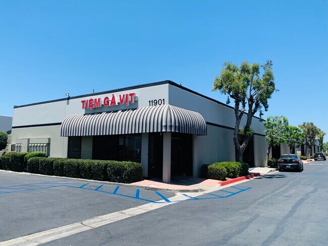 Plus de détails pour 11901 Westminster Ave, Garden Grove, CA - Industriel à louer