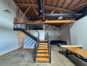 55 Waverly Dr, Pasadena, CA for lease Interior Photo- Image 1 of 6