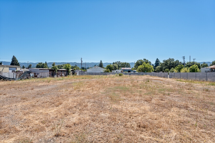 1080 Cunningham St, Ukiah, CA for sale - Other - Image 1 of 2