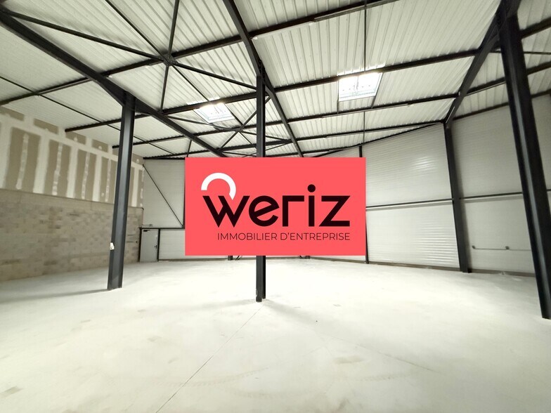 Industrial in Aubagne for lease - Building Photo - Image 3 of 14