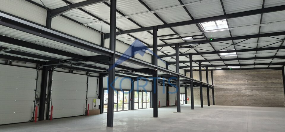 10 Rue De Bretagne, Saint-Quentin-Fallavier for lease - Building Photo - Image 3 of 5