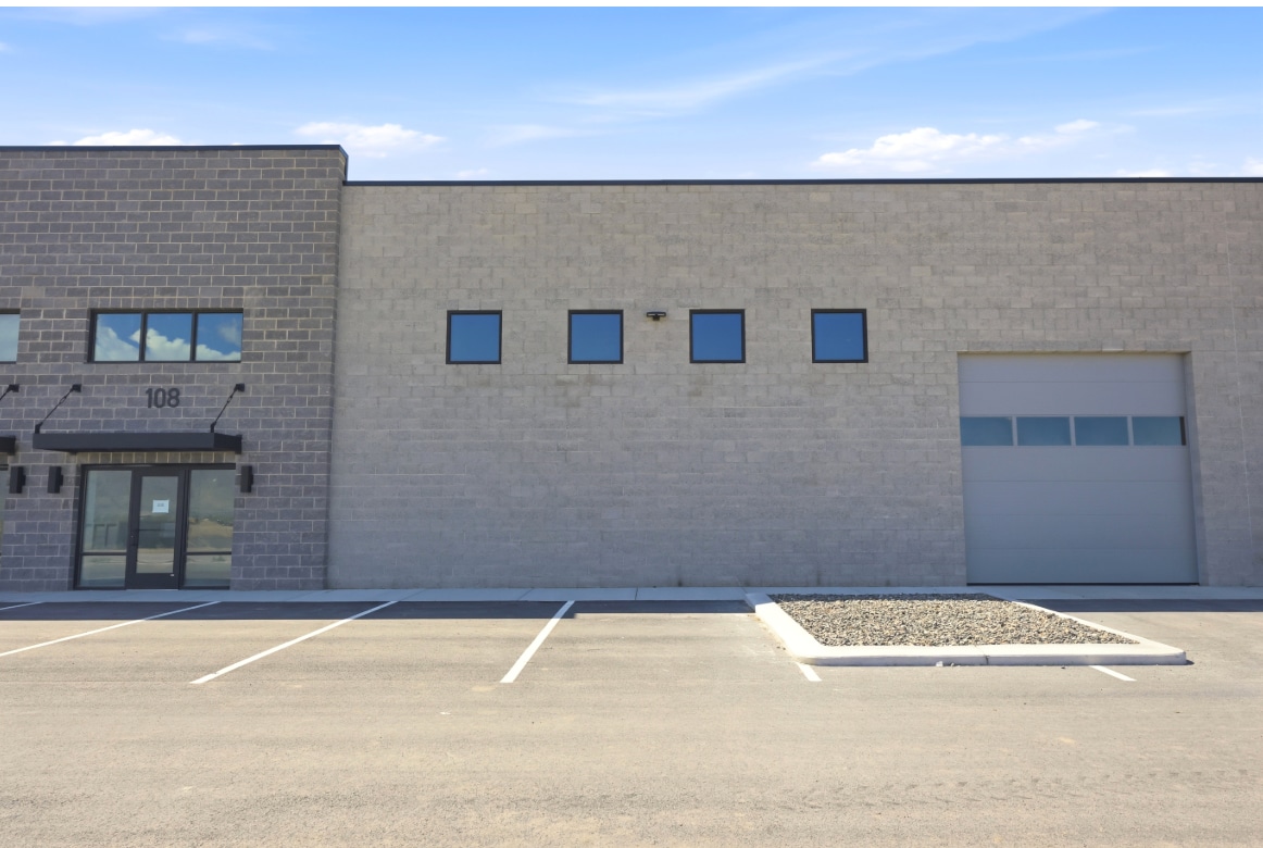 3546 N 1150 W, Spanish Fork, UT for lease Interior Photo- Image 1 of 14