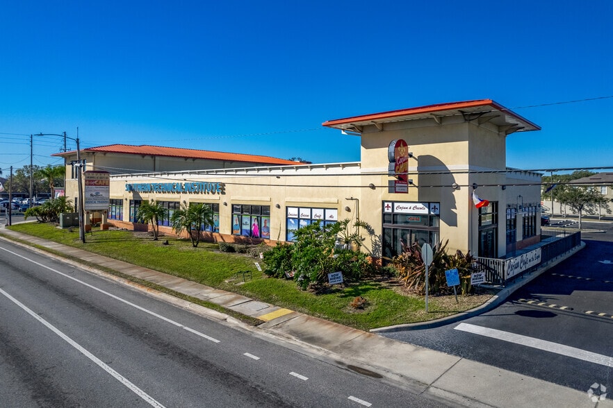 8200-8250 66th St N, Pinellas Park, FL for lease - Building Photo - Image 3 of 3