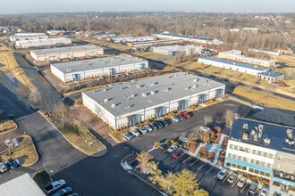 405 Caredean Dr, Horsham Township, PA - Aerial  map view