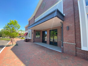 21 Ensign Dr, Avon, CT for lease Building Photo- Image 1 of 3