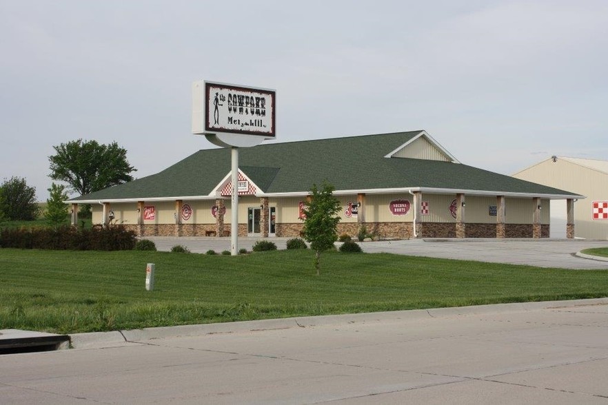 7310 2nd Ave, Kearney, NE for sale - Primary Photo - Image 1 of 1