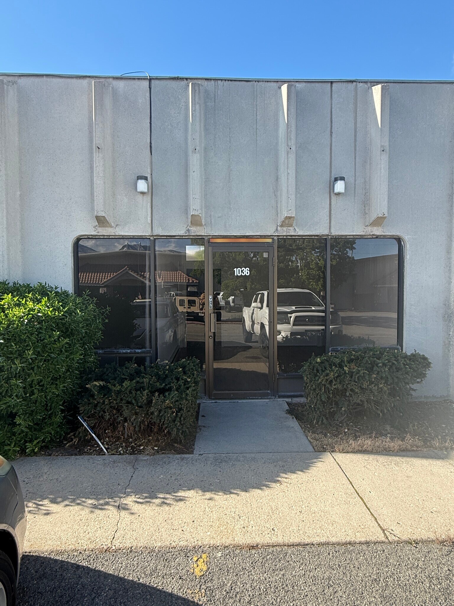 960-1038 Industrial Park Rd, Orem, UT à louer Photo du bâtiment- Image 1 de 11