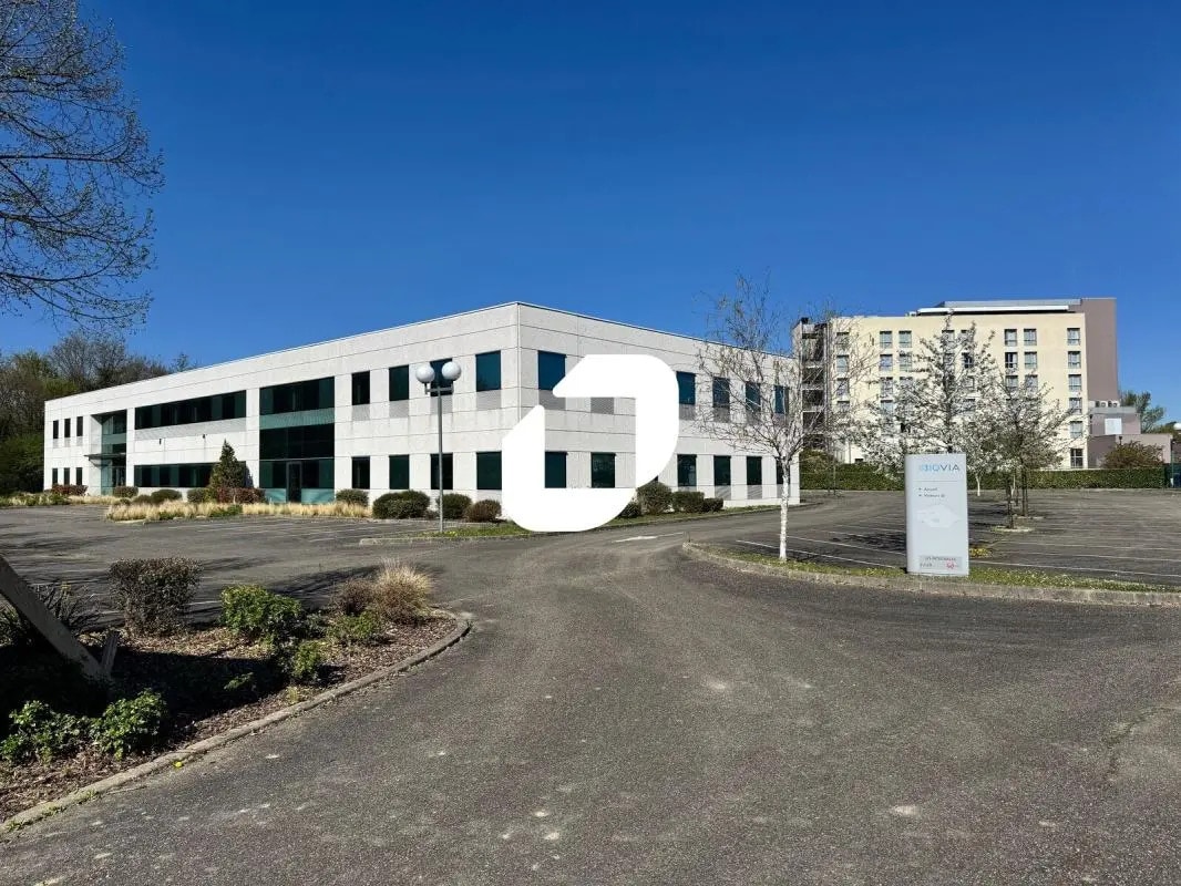 200 Rue Jean-Dominique Cassini, Illkirch-Graffenstaden for lease Building Photo- Image 1 of 9