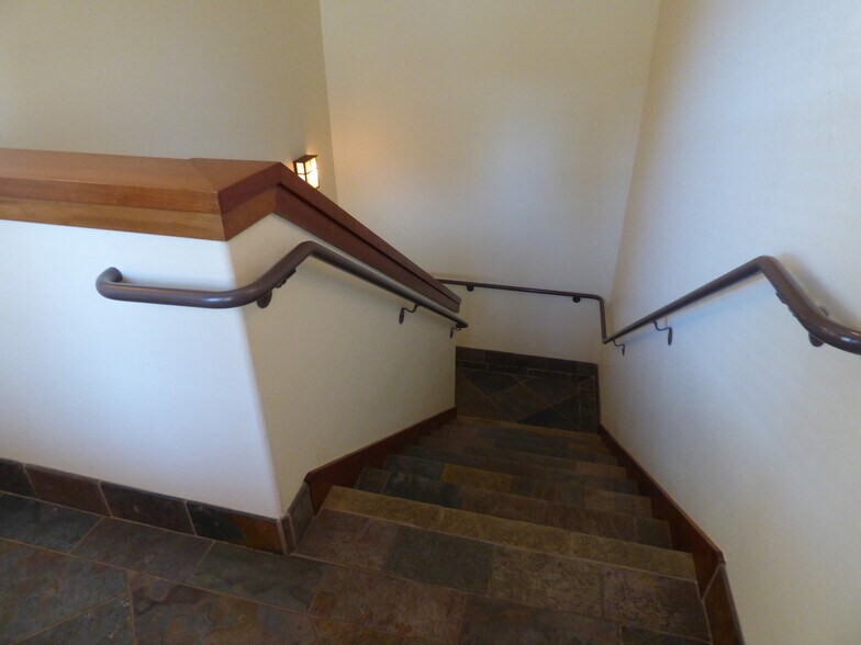 402 Railroad Ave, Danville, CA à louer - Photo intérieure - Image 3 de 20