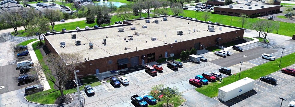 3475 Newmark Dr, Miamisburg, OH à louer - Photo du bâtiment - Image 2 de 2