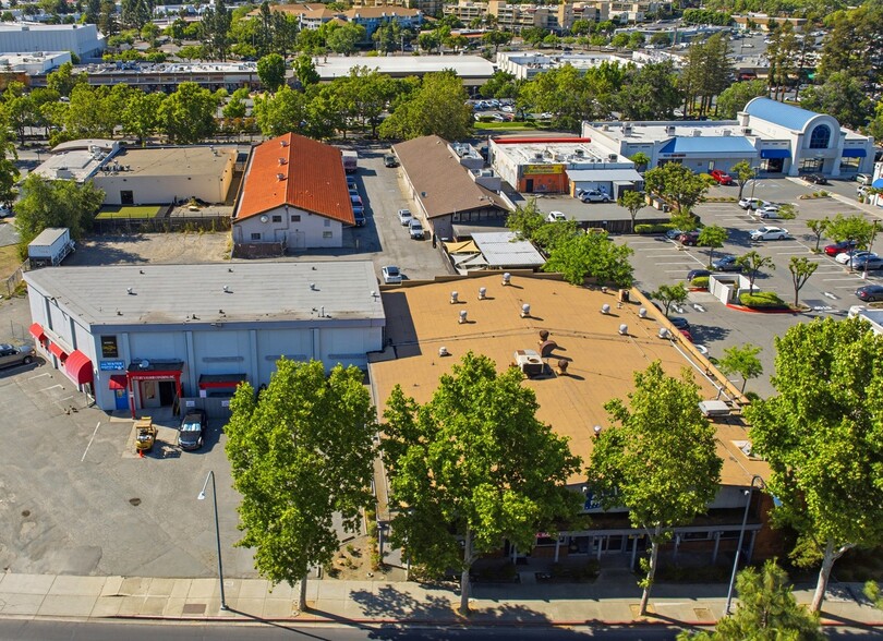 1741 Clayton Rd, Concord, CA for sale - Building Photo - Image 1 of 4