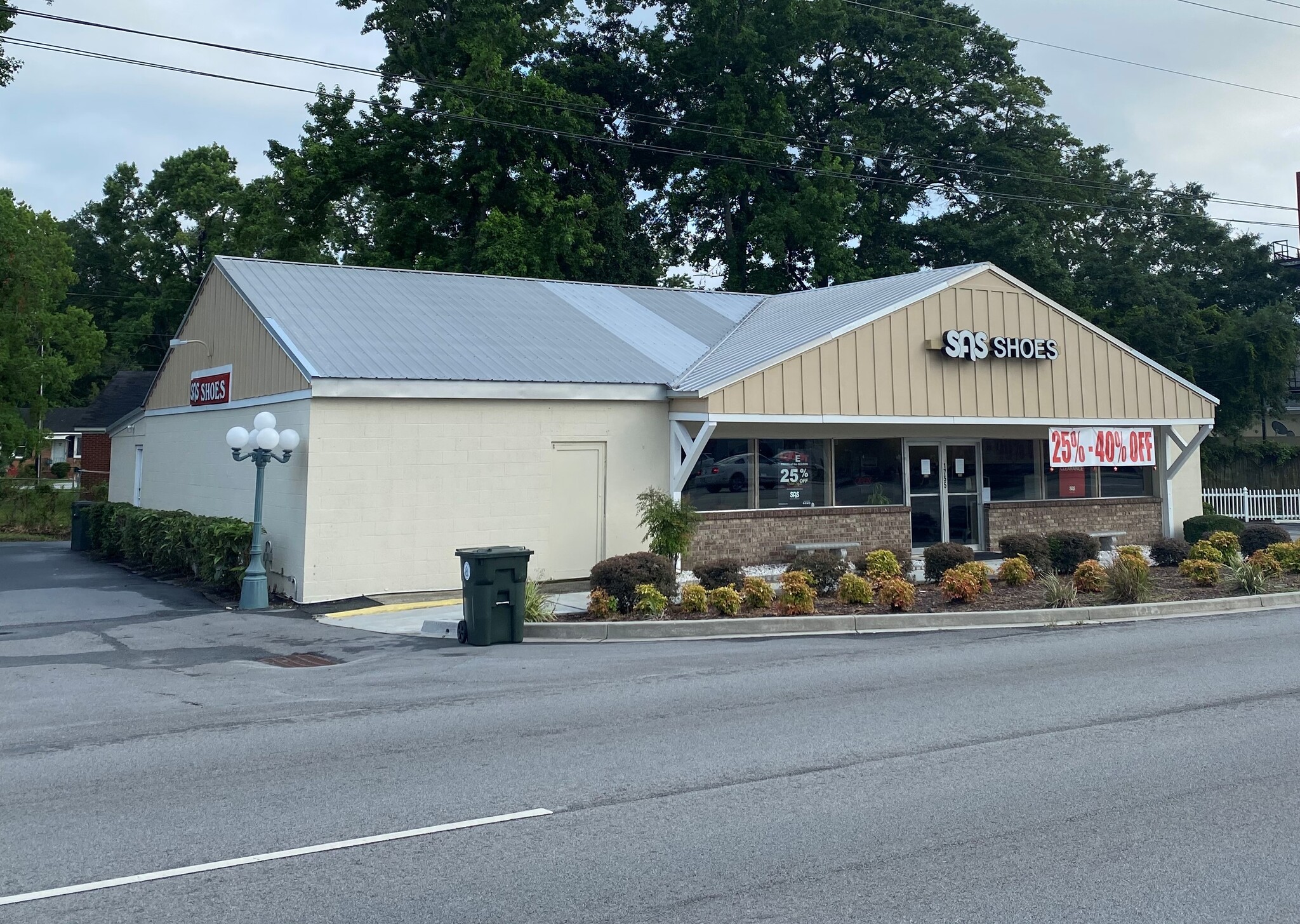 1755 Sam Rittenberg Blvd, Charleston, SC for sale Building Photo- Image 1 of 1