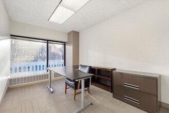180 N LaSalle St, Chicago, IL for lease Interior Photo- Image 2 of 5