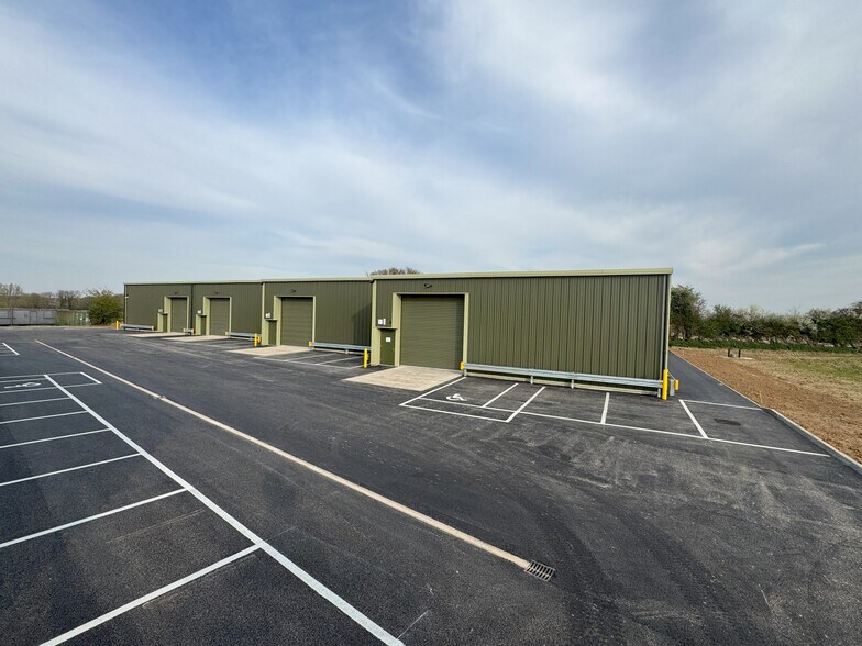 Barcombe Mills Rd, Barcombe à louer - Photo du bâtiment - Image 2 de 3