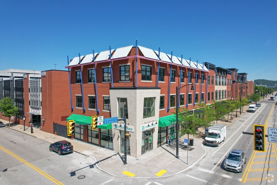2600 E Carson St, Pittsburgh, PA for lease - Building Photo - Image 3 of 16