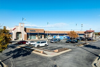 More details for 12040 McDermott Plz, La Vista, NE - Retail for Lease