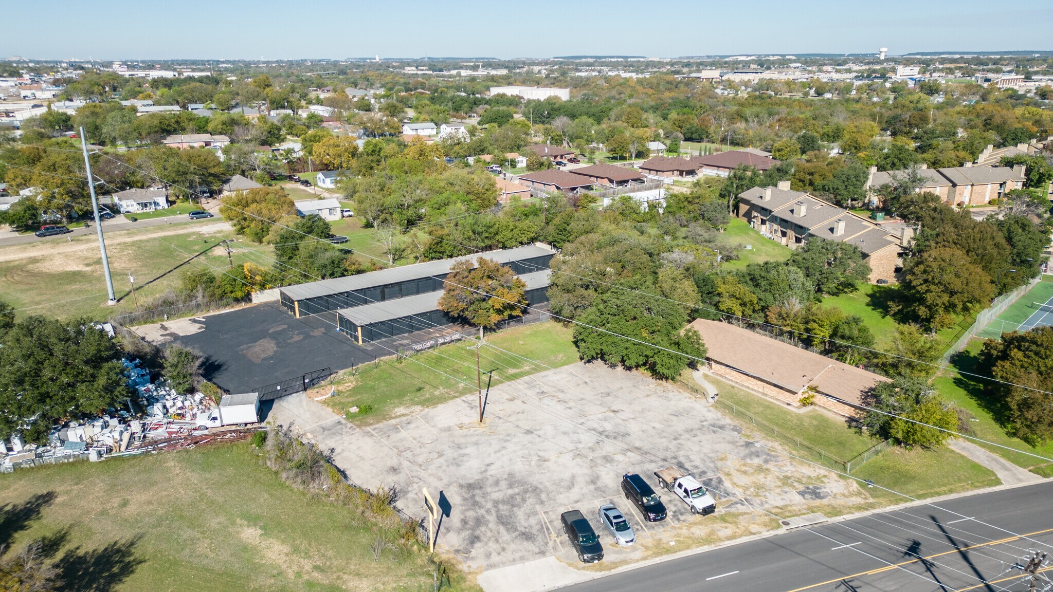 405-407 S Twin Creek Dr, Killeen, TX à vendre Photo du bâtiment- Image 1 de 18