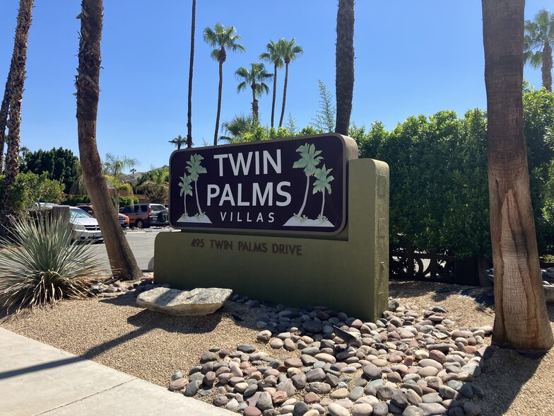 495 Twin Palms Dr, Palm Springs, CA for sale - Primary Photo - Image 1 of 1