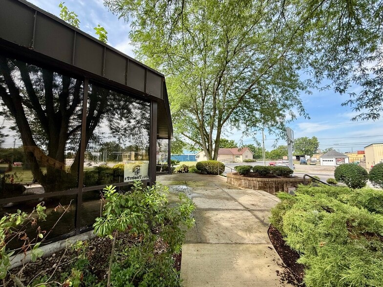 321 S Blanchard St, Findlay, OH à vendre - Photo du bâtiment - Image 3 de 50