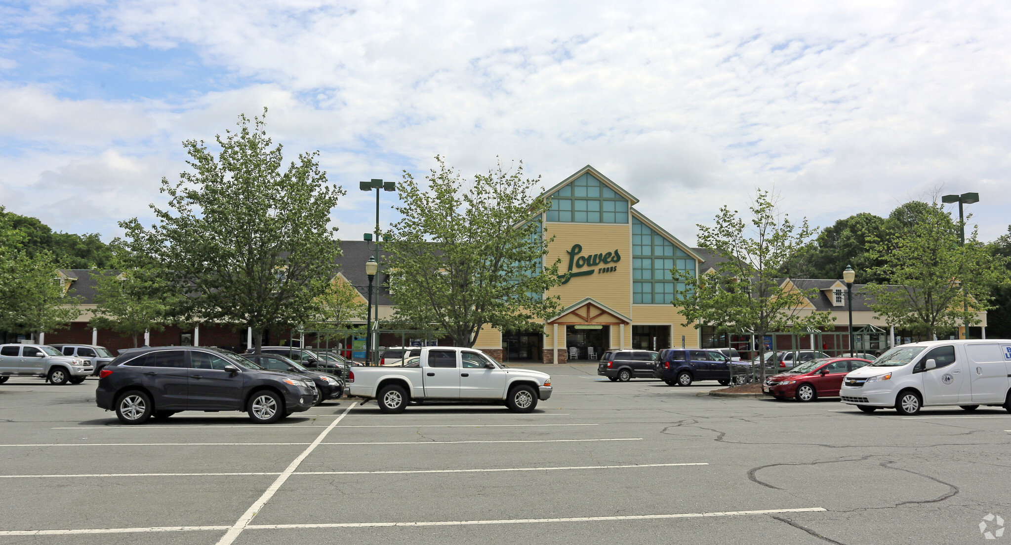 177 Lowes Foods Dr, Lewisville, NC à vendre Photo principale- Image 1 de 1