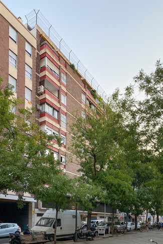 Plus de détails pour Calle Alcalde Sáinz de Baranda, 35, Madrid - Multi-résidentiel à vendre