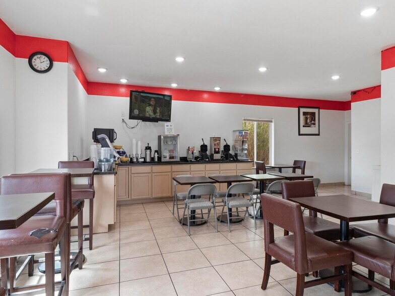 175 E Center St, Panguitch, UT à vendre - Photo du bâtiment - Image 3 de 27