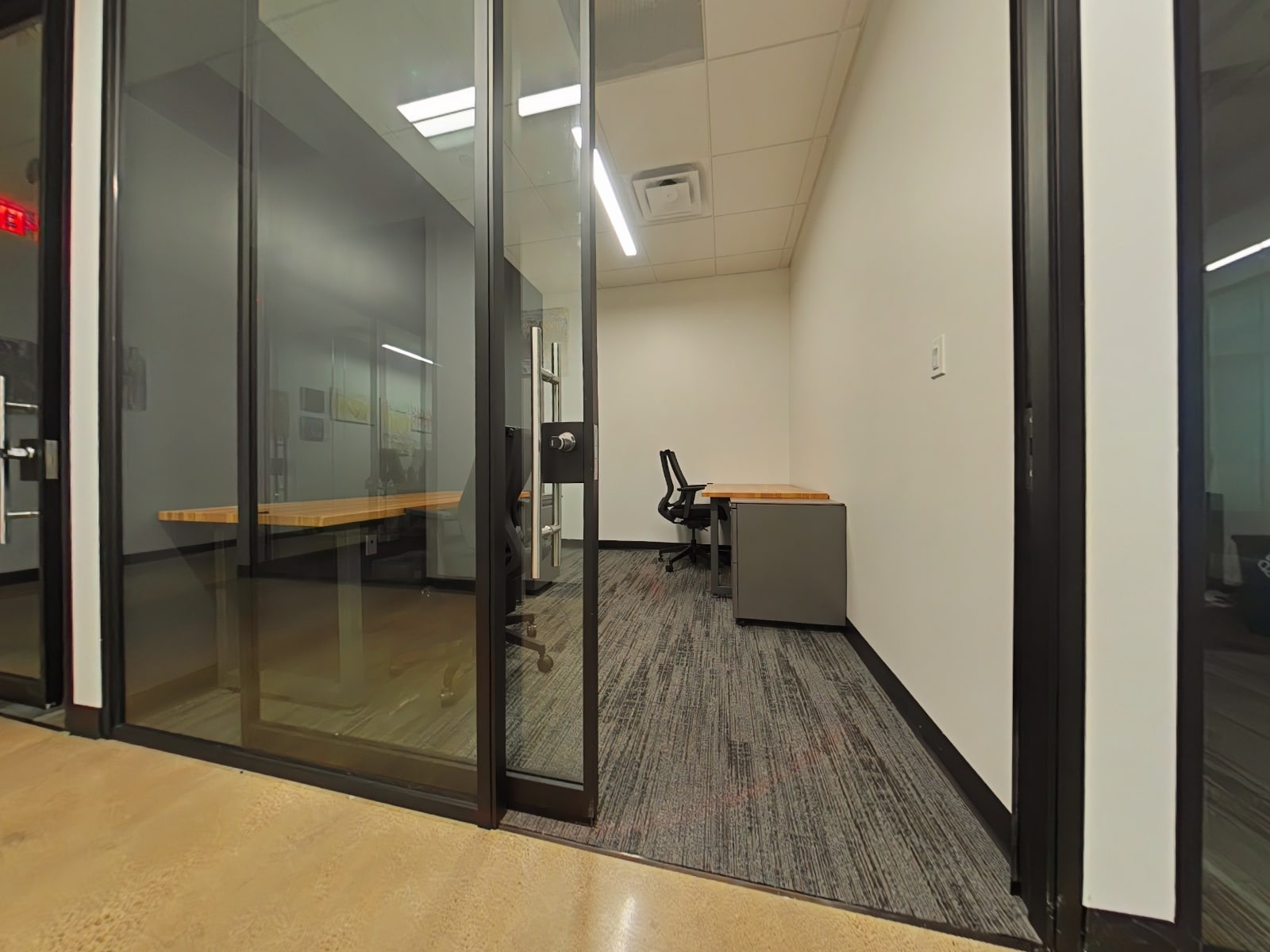 7701 Lemmon Ave, Dallas, TX for lease Interior Photo- Image 1 of 2