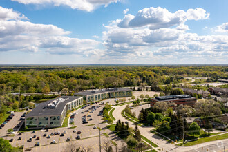 27725 Stansbury Blvd, Farmington Hills, MI - aerial  map view - Image1